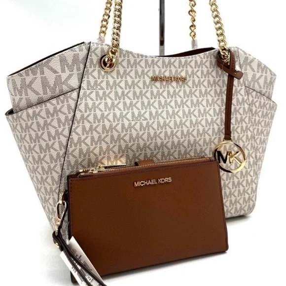 Michael Kors Large Chain Shoulder Bag & Double Zip Wallet Set Vanilla/Luggage - Picture 3 of 14